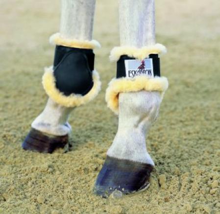 Eskadron fetlock boots with sheepskin